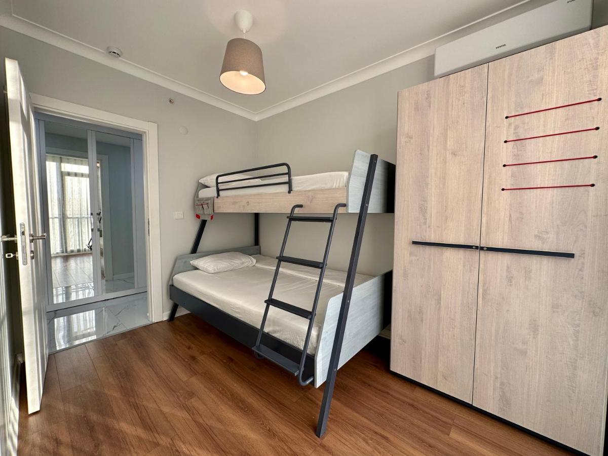 اسطنبول Sisli Modern Residence, 2 Bedroom Apartments, 250M Metro Station المظهر الخارجي الصورة