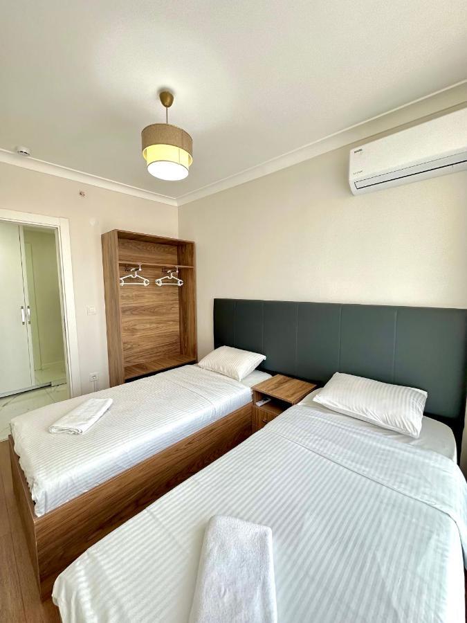 اسطنبول Sisli Modern Residence, 2 Bedroom Apartments, 250M Metro Station المظهر الخارجي الصورة