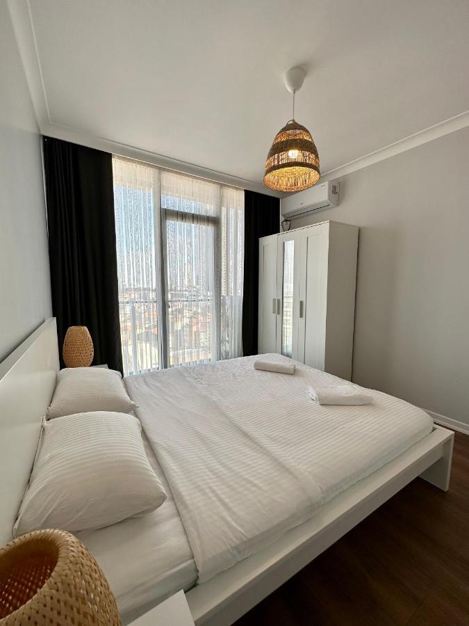 اسطنبول Sisli Modern Residence, 2 Bedroom Apartments, 250M Metro Station المظهر الخارجي الصورة